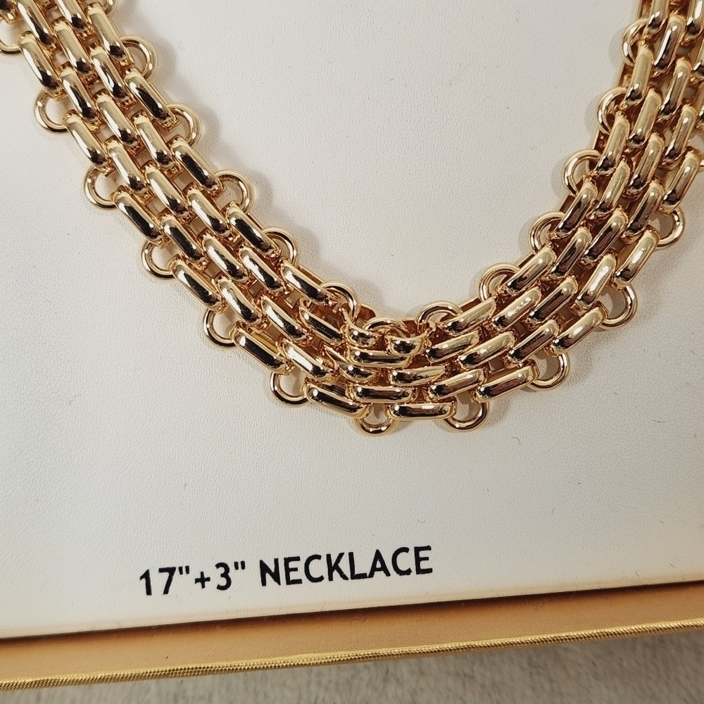 HOUSE Of Harlow 1960 Gold Chain Choker 17 "With 3" Necklace  3/4 In. Wide NIB - Picture 6 of 9